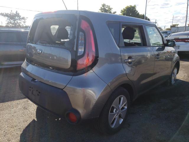 KNDJN2A2XF7152918 - 2015 KIA SOUL SILVER photo 4