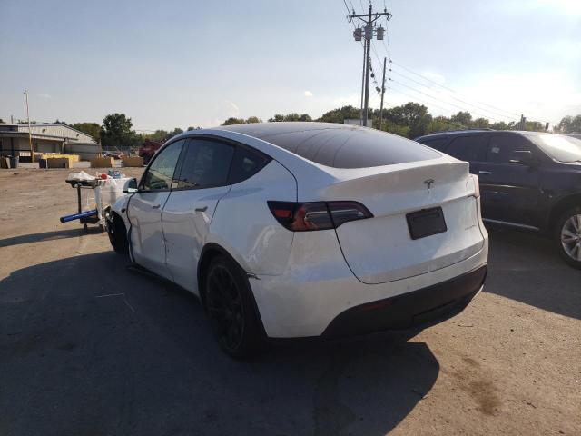 7SAYGDEE4NF385763 - 2022 TESLA MODEL Y Белый фото 3
