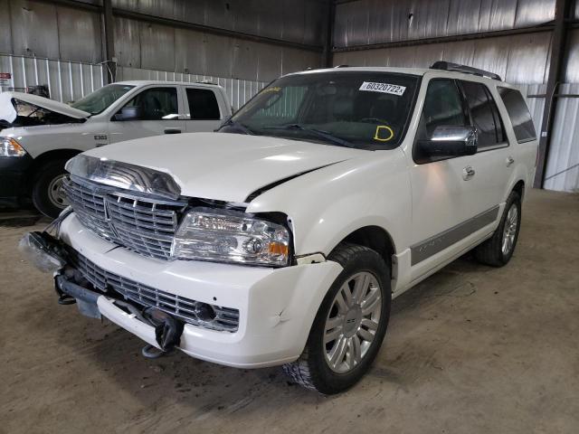 5LMJJ2J58CEL04894 - 2012 LINCOLN NAVIGATOR WHITE photo 2