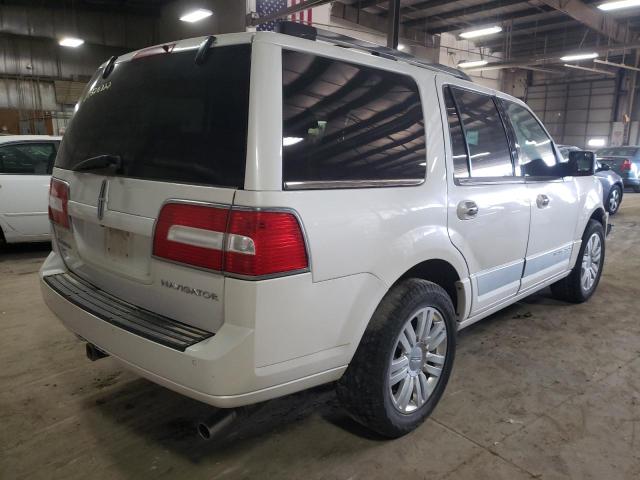 5LMJJ2J58CEL04894 - 2012 LINCOLN NAVIGATOR WHITE photo 4