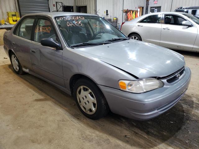 2T1BR18E3WC093423 - 1998 TOYOTA COROLLA VE SILVER photo 1