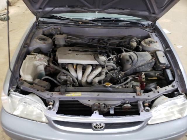 2T1BR18E3WC093423 - 1998 TOYOTA COROLLA VE SILVER photo 7