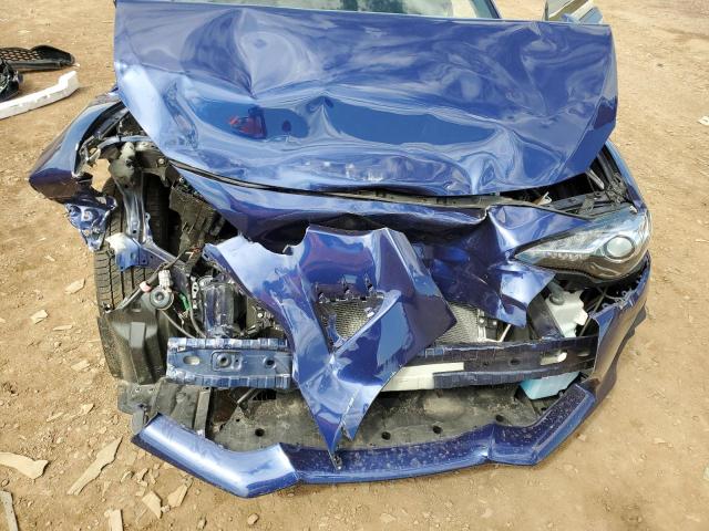 JF1ZNAA17H8709100 - 2017 TOYOTA 86 BASE BLUE photo 7