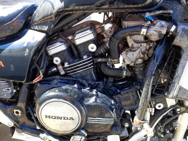 1HFSC1213FA203811 - 1985 HONDA VF1100 C BLACK photo 7