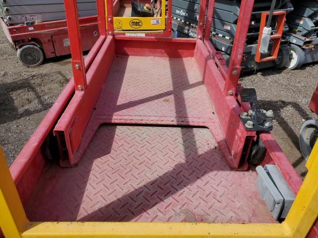 16915751 - 2022 MEC LIFT RED photo 6