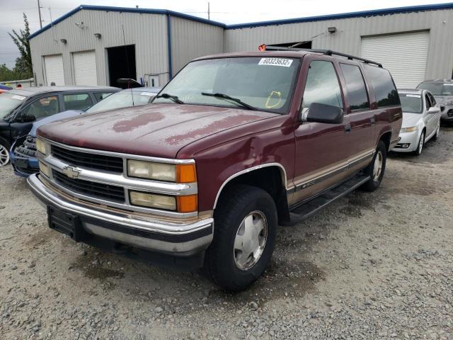 1GNFK16R3WJ353780 - 1998 CHEVROLET SUBURBAN K BURGUNDY photo 2