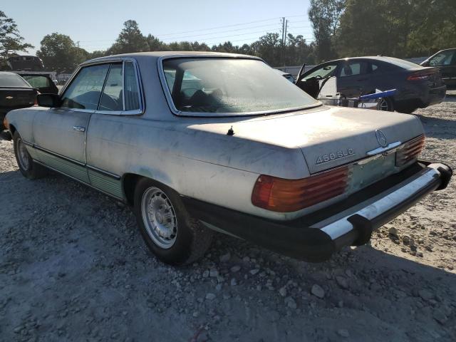 10702412013775 - 1976 MERCEDES-BENZ 107 GREEN photo 3