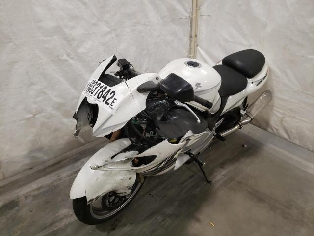 JS1GW71A662114640 - 2006 SUZUKI GSX1300 R WHITE photo 2