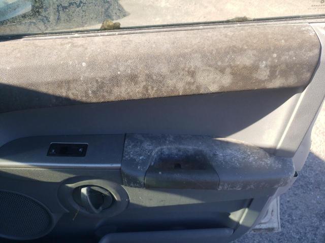 1J8HG48N36C139934 - 2006 JEEP COMMANDER ვერცხლისფერი ფოტო 9