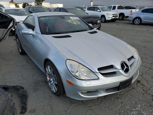 WDBWK56F45F047824 - 2005 MERCEDES-BENZ SLK 350 SILVER photo 1