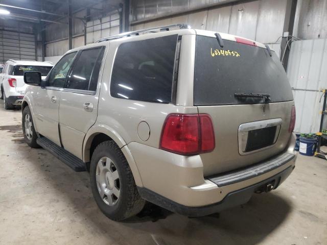 5LMFU285X5LJ20915 - 2005 LINCOLN NAVIGATOR GOLD photo 3