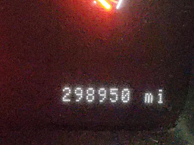 5LMFU285X5LJ20915 - 2005 LINCOLN NAVIGATOR 金色 照片 8