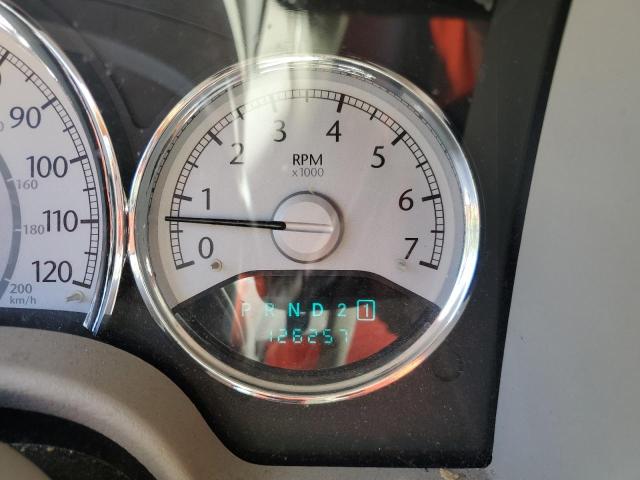 1A8HX58247F571542 - 2007 CHRYSLER ASPEN LIMI WHITE photo 8