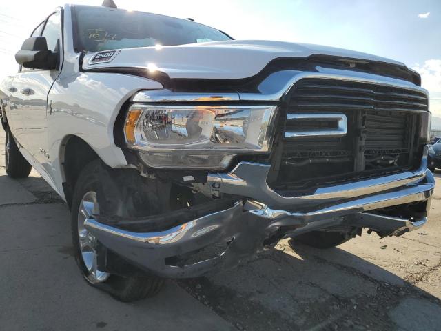 3C6UR5DL8KG563604 - 2019 RAM 2500 BIG H WHITE photo 9