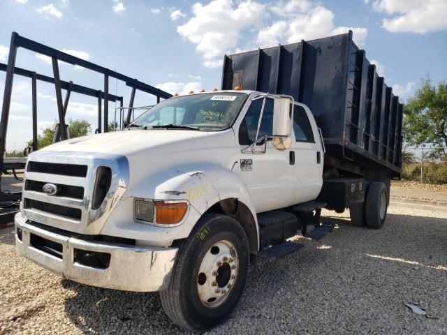 3FRWW7FD2AV268488 - 2010 FORD F750 SUPER WHITE photo 2