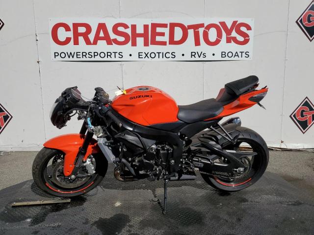 JS1GN7FA6N7101240 - 2022 SUZUKI GSX-R600 ORANGE photo 3