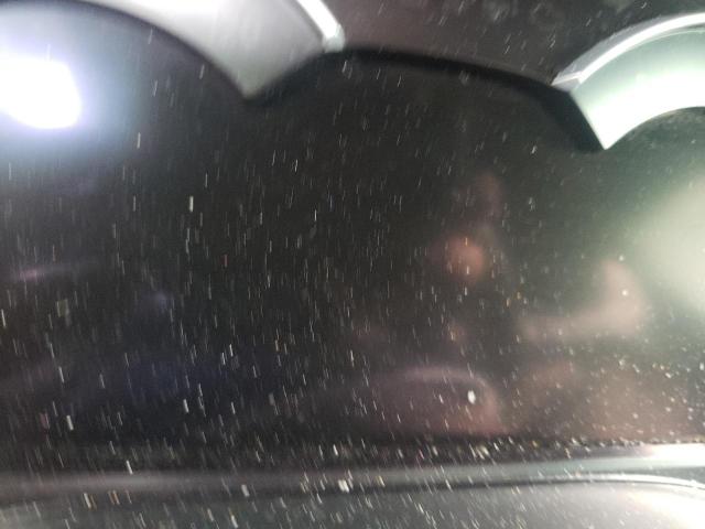 5UXTR9C50JLD60577 - 2018 BMW X3 XDRIVE3 SILVER photo 8