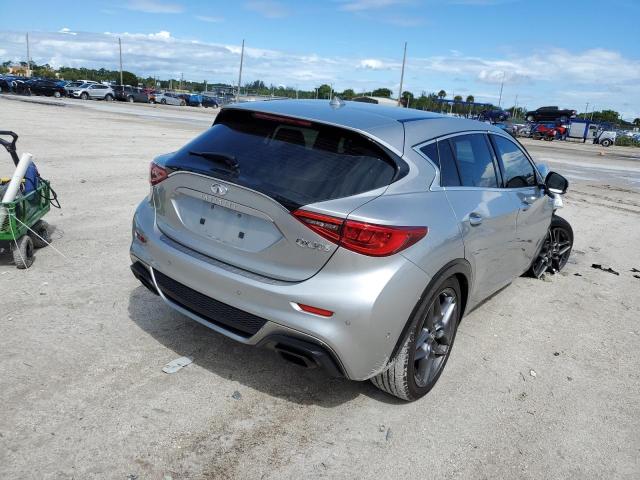 SJKCH5CP6HA023944 - 2017 INFINITI QX30 BASE SILVER photo 4