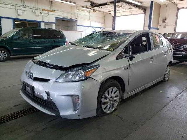 JTDKN3DP2E3052285 - 2014 TOYOTA PRIUS PLUG SILVER photo 2