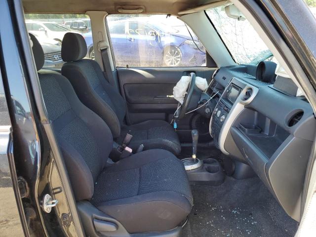 JTLKT324650216299 - 2005 TOYOTA SCION XB Siyah fotoğraf 5
