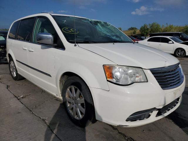 2A4RR8DG0BR703667 - 2011 CHRYSLER TOWN & COU WHITE photo 1