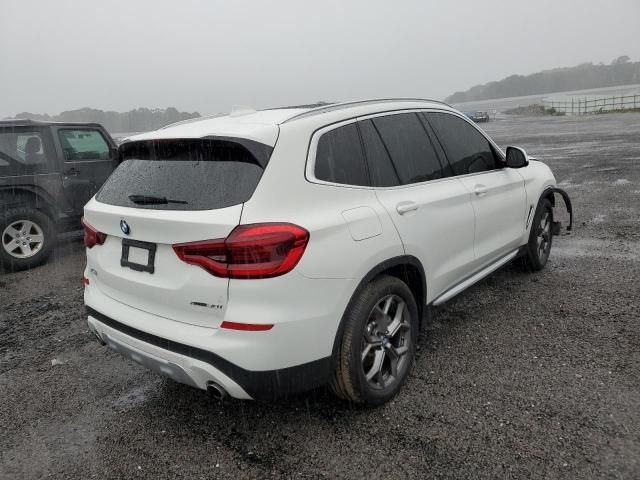 5UXTY5C03M9E37783 - 2021 BMW X3 XDRIVE3 WHITE photo 4