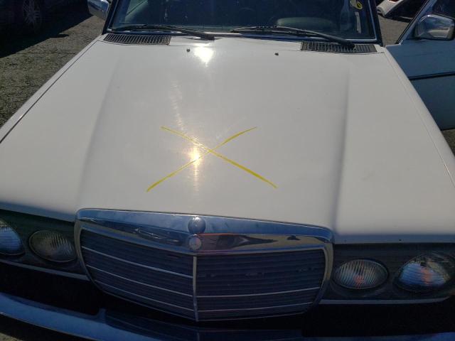 12312310130552 - 1979 MERCEDES-BENZ 240D WHITE photo 7