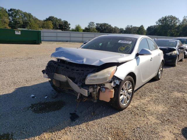 2G4GR5ER0C9213173 - 2012 BUICK REGAL SILVER photo 2