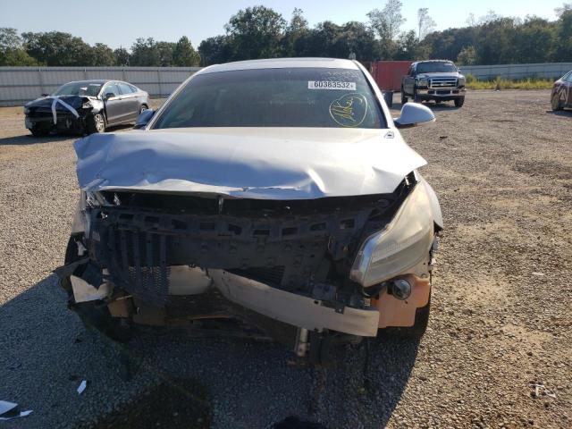 2G4GR5ER0C9213173 - 2012 BUICK REGAL SILVER photo 9