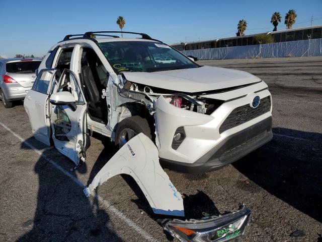 4T3B6RFV7MU021637 - 2021 TOYOTA RAV4 XLE P WHITE photo 1