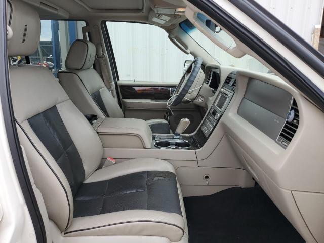 5LMFU28588LJ15989 - 2008 LINCOLN NAVIGATOR თეთრი ფოტო 5