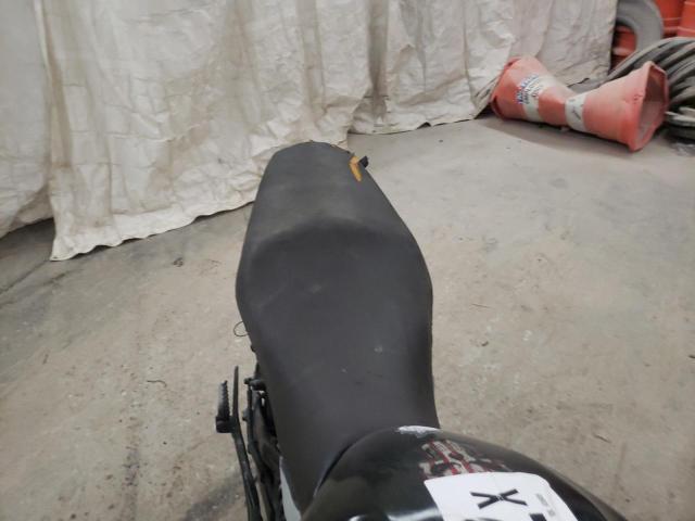 JKAEXEC179DA35009 - 2009 KAWASAKI EX650 C 黑色 照片 6