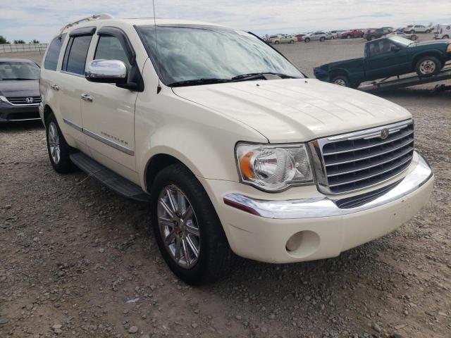 1A8HW582X7F529704 - 2007 CHRYSLER ASPEN LIMI WHITE photo 1