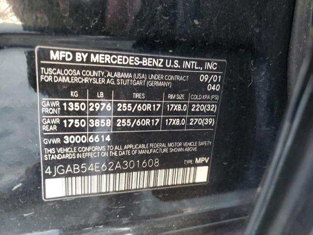 4JGAB54E62A301608 - 2002 MERCEDES-BENZ ML 320 BLACK photo 10