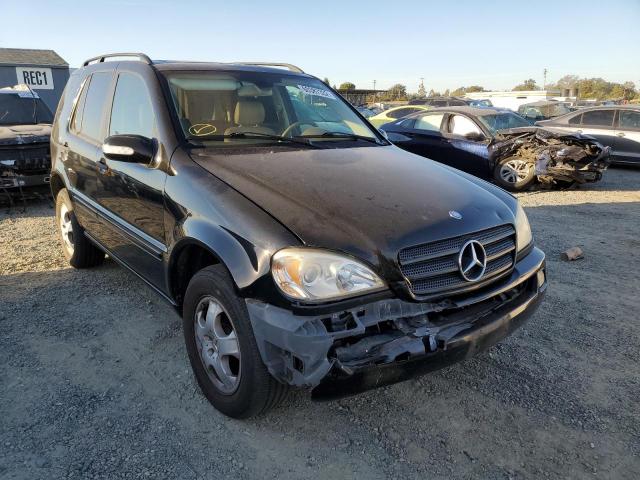 4JGAB54E62A301608 - 2002 MERCEDES-BENZ ML 320 BLACK photo 9