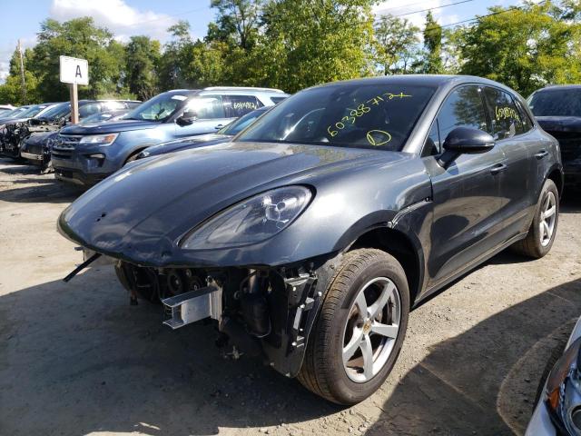 WP1AA2A58LLB12151 - 2020 PORSCHE MACAN GRAY photo 2