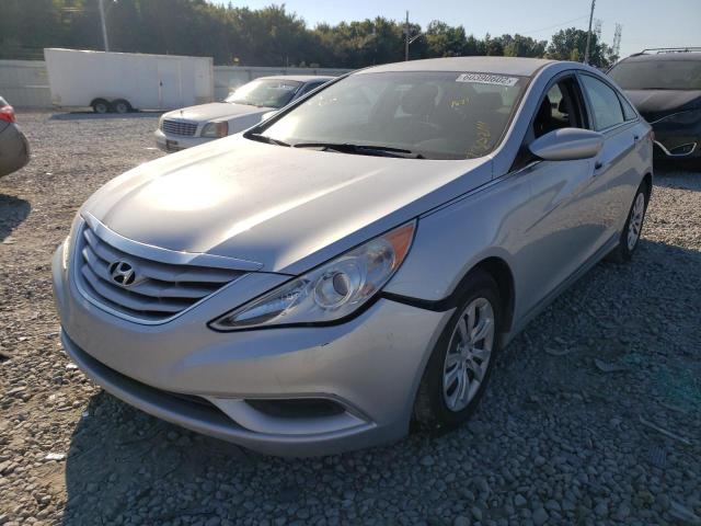 5NPEB4ACXCH369956 - 2012 HYUNDAI SONATA GLS SILVER photo 2