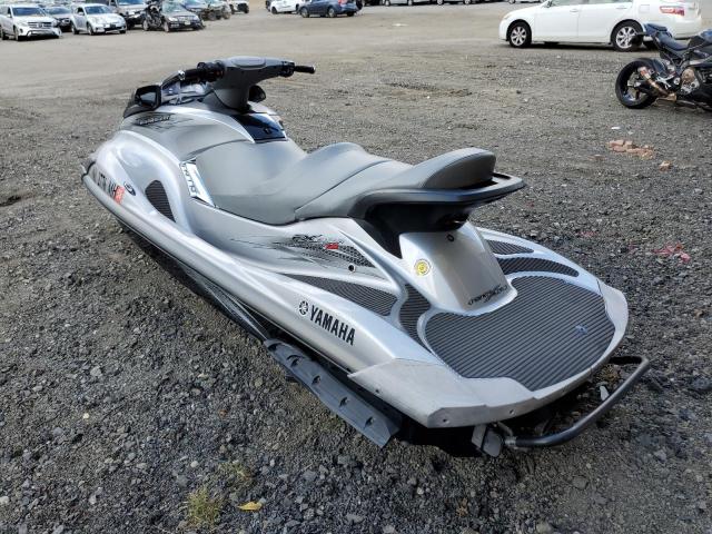 YAMA2353E909 - 2009 YAMAHA FX SHO CRU SILVER photo 3