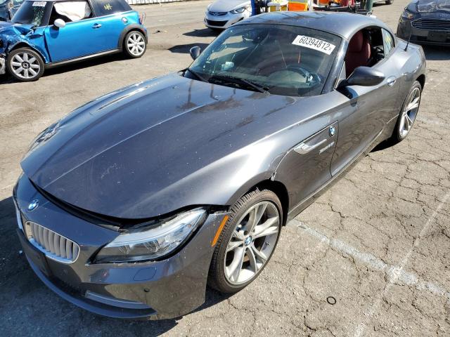 WBALM7C57EE385985 - 2014 BMW Z4 SDRIVE3 GRAY photo 2