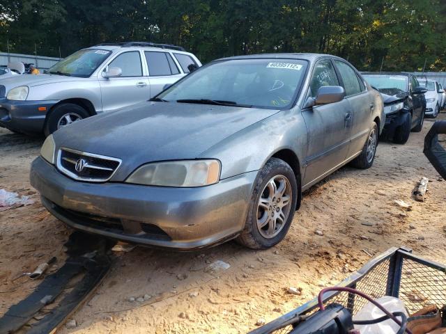 19UUA5667YA025704 - 2000 ACURA 3.2TL SILVER photo 2