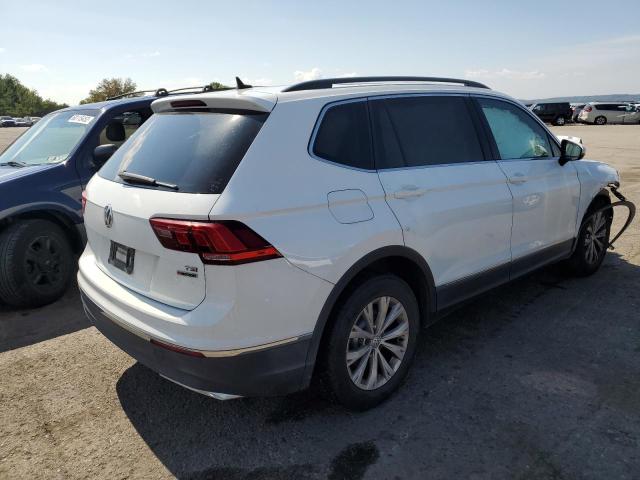 3VV2B7AX7JM115718 - 2018 VOLKSWAGEN TIGUAN SE WHITE photo 4