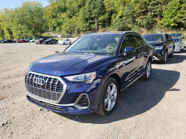 WA1DECF37M1055528 - 2021 AUDI Q3 PREMIUM BLUE photo 2