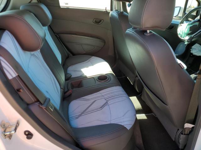 KL8CK6S09FC818950 - 2015 CHEVROLET SPARK EV 1 白色 照片 6