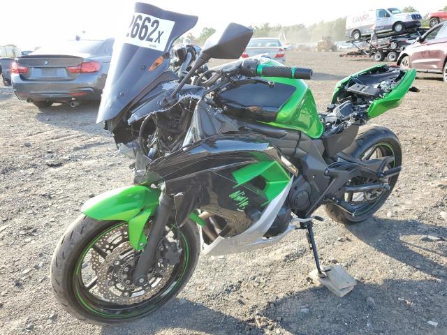 JKAEXEF19GDA29544 - 2016 KAWASAKI EX650 F GREEN photo 2