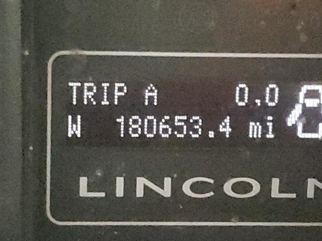 5LMJJ2J56AEJ00348 - 2010 LINCOLN NAVIGATOR 黑色 照片 8