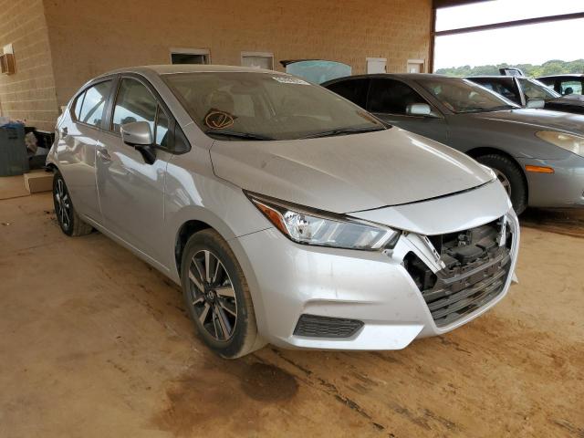 3N1CN8EV7ML852424 - 2021 NISSAN VERSA SV SILVER photo 1