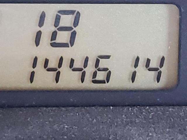 JTLKT324164059730 - 2006 TOYOTA SCION XB Marron photo 8