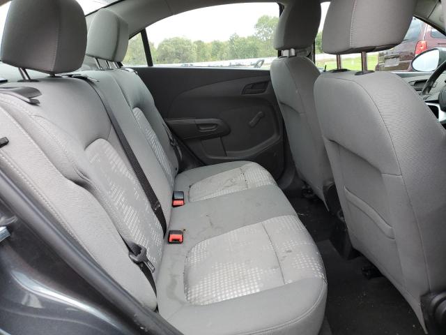 1G1JB5SH2J4136518 - 2018 CHEVROLET SONIC LS GRAY photo 6