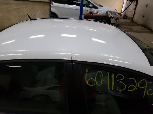 1G8AJ55F87Z139885 - 2007 SATURN ION LEVEL WHITE photo 9