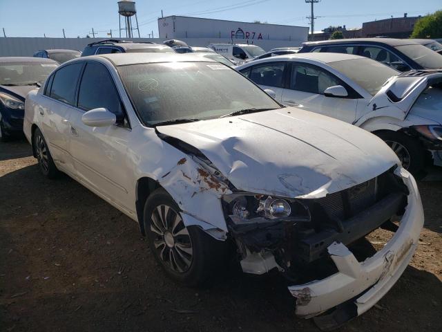 1N4AL11D95C273470 - 2005 NISSAN ALTIMA S WHITE photo 4